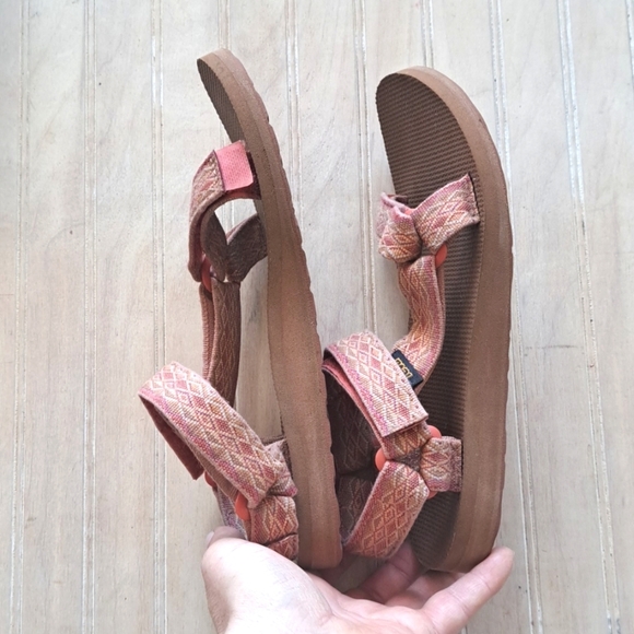 Teva Original Universal Miramar Sandals Pink Print Design Platform Elastic Strap - Picture 11 of 11